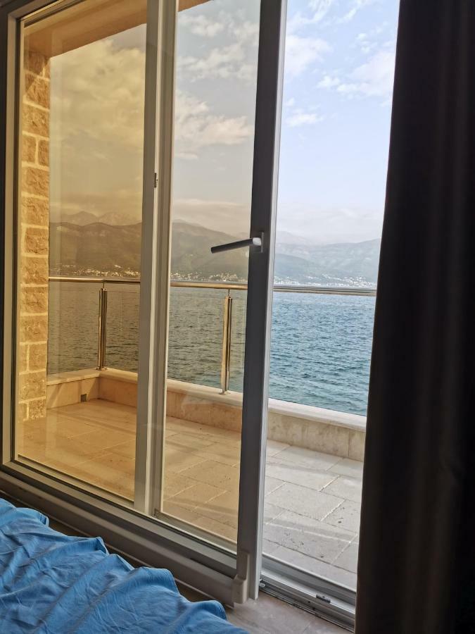 Villa Leut Montesol Tivat Krasići Exterior foto