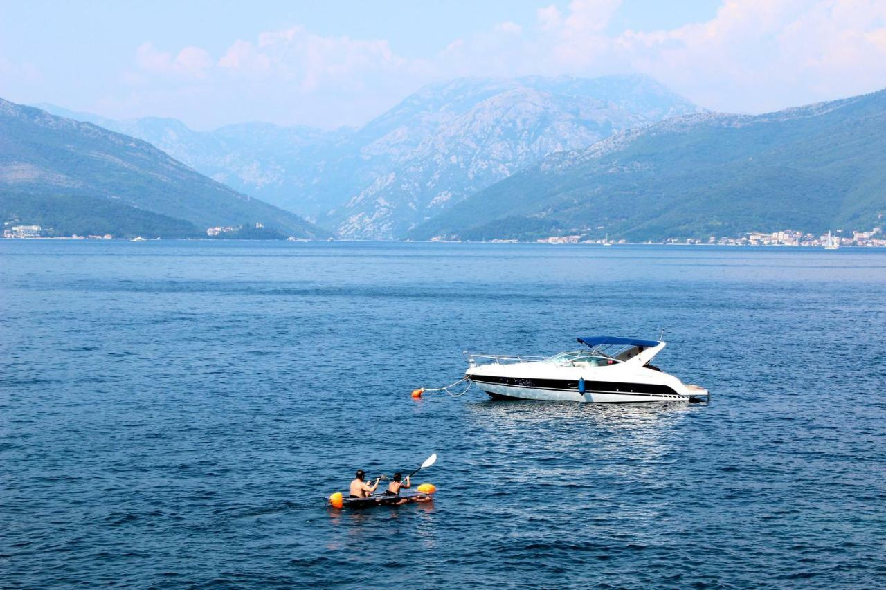 Villa Leut Montesol Tivat Krasići Exterior foto